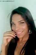 Roma Trav Thais Melo 388 32 39 396 foto selfie 100