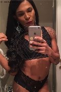 Roma Trav Thais Melo 388 32 39 396 foto selfie 46