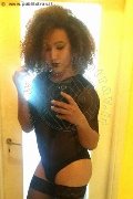 Prato Trav Evelyn Zaffiro 320 17 58 613 foto selfie 2