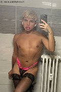 Genova Trav Cris Sissyboy 334 87 23 717 foto selfie 11